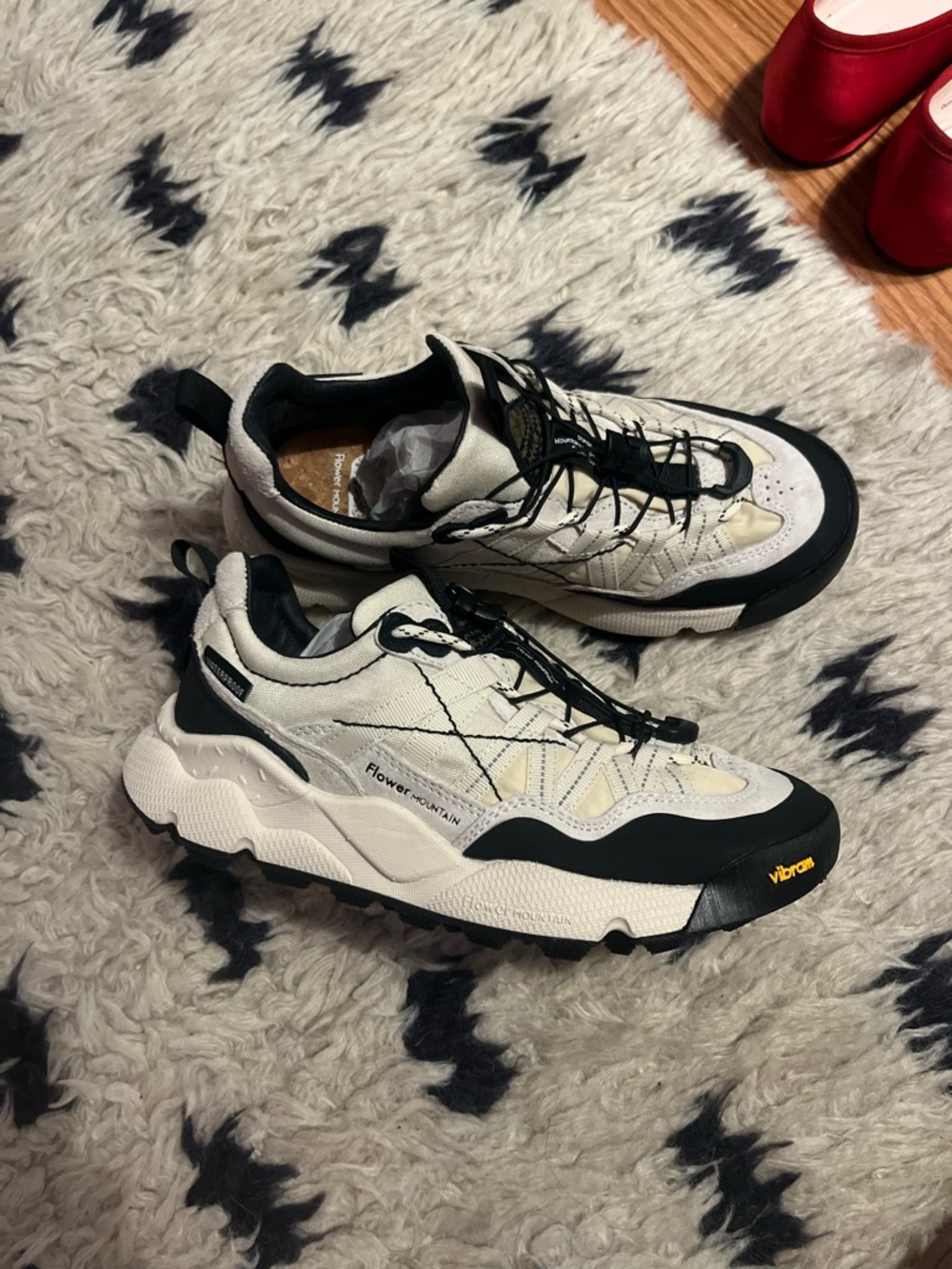 NWT Flower Mountain IWANO 2 UNI Suede and technical fabric sneakers -White-Black